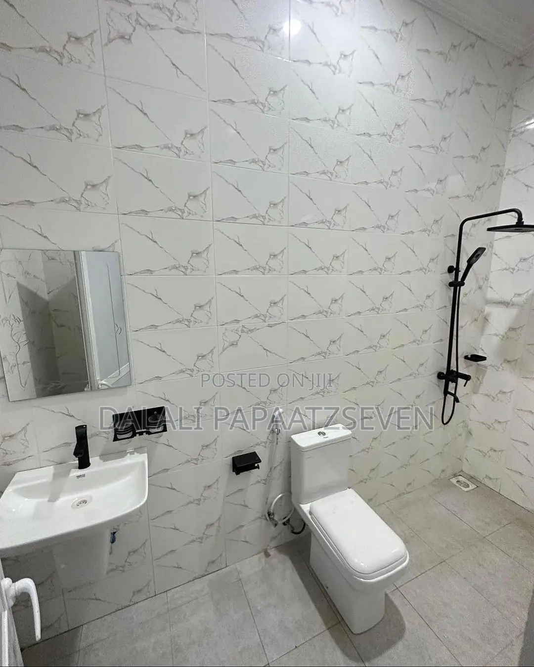 1bdrm Apartment in Dalalipapaatzseven, Kinondoni for rent