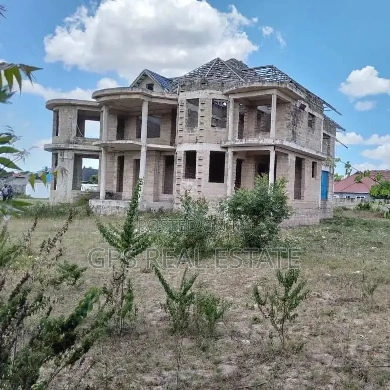 6bdrm House in Mtoni Kijichi, Temeke for sale