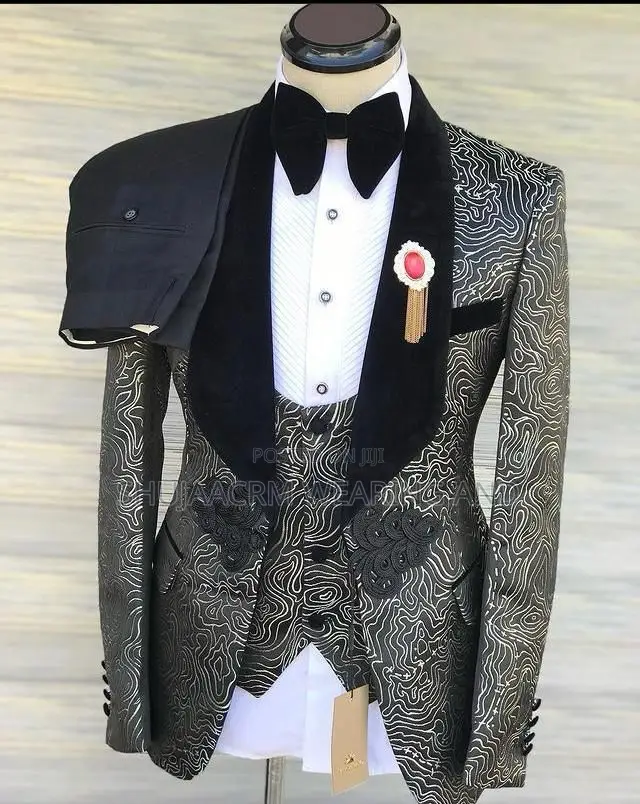 Male's Suit