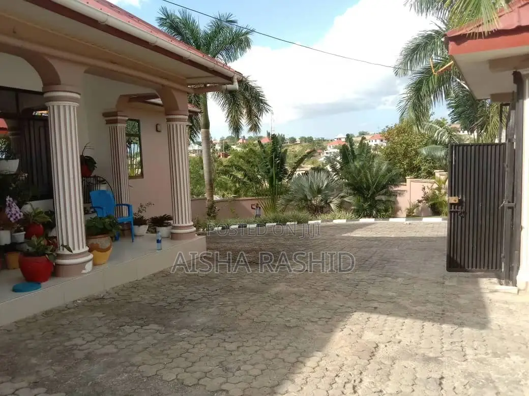 3bdrm House in Kinondoni for sale