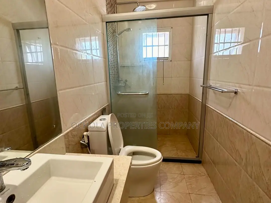 Furnished 3bdrm Villa in Oyster Bay for rent