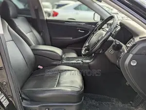 Toyota Crown 2004 Black