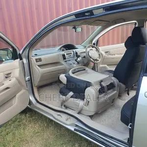 Toyota Raum 1.5 AWD 2003 Silver