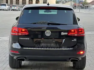Volkswagen Touareg 2013 Black