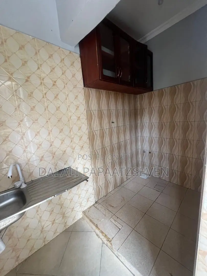 1bdrm Apartment in Dalalipapaatzseven, Kinondoni for rent