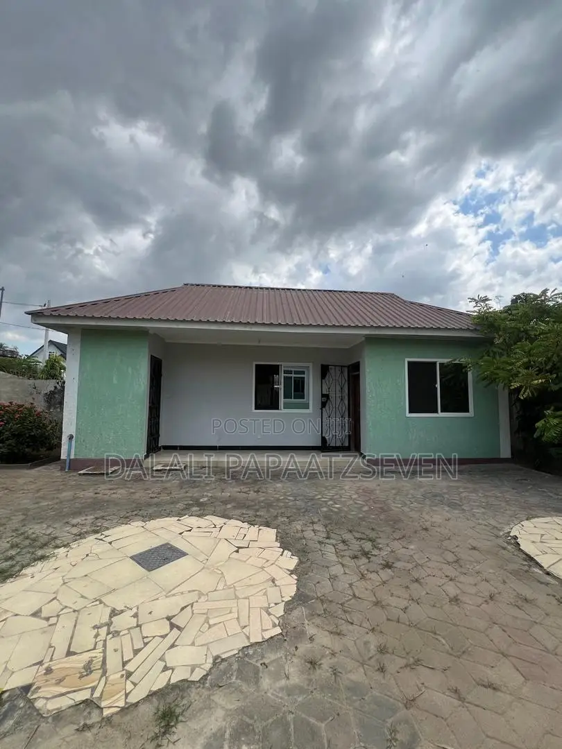 1bdrm Apartment in Dalalipapaatzseven, Kinondoni for rent