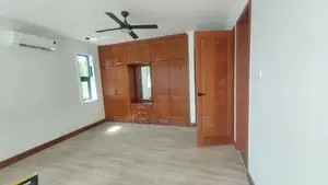 5bdrm House in Mbezibeach for rent
