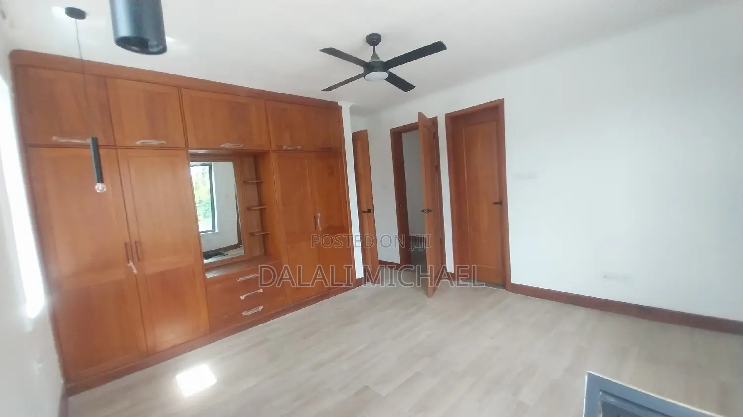 5bdrm House in Mbezibeach for rent