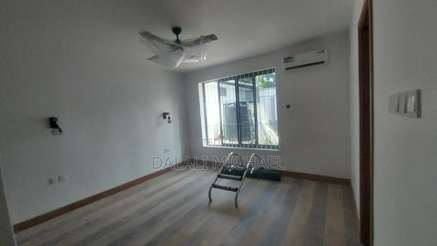 5bdrm House in Mbezibeach for rent