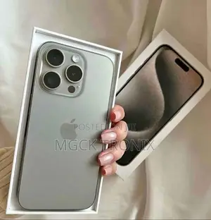 New Apple iPhone 15 Pro Max 256 GB Gray