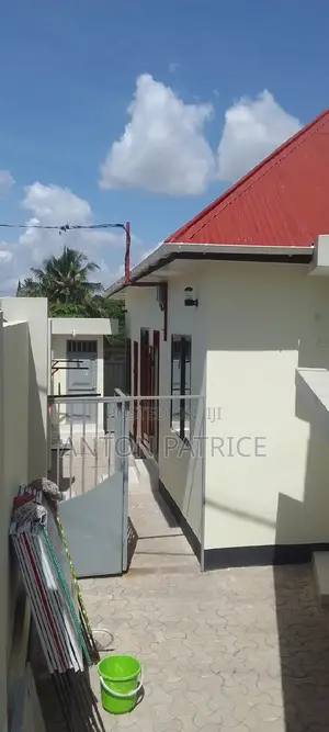 3bdrm Apartment in Makongo, Kinondoni for rent