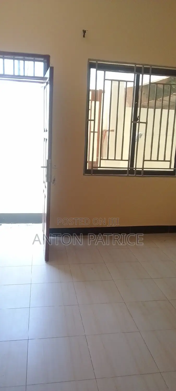 3bdrm Apartment in Makongo, Kinondoni for rent
