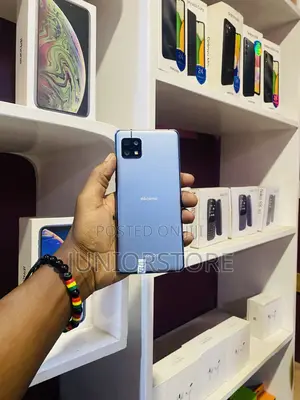 Sharp Aquos Sense6 64 GB Silver