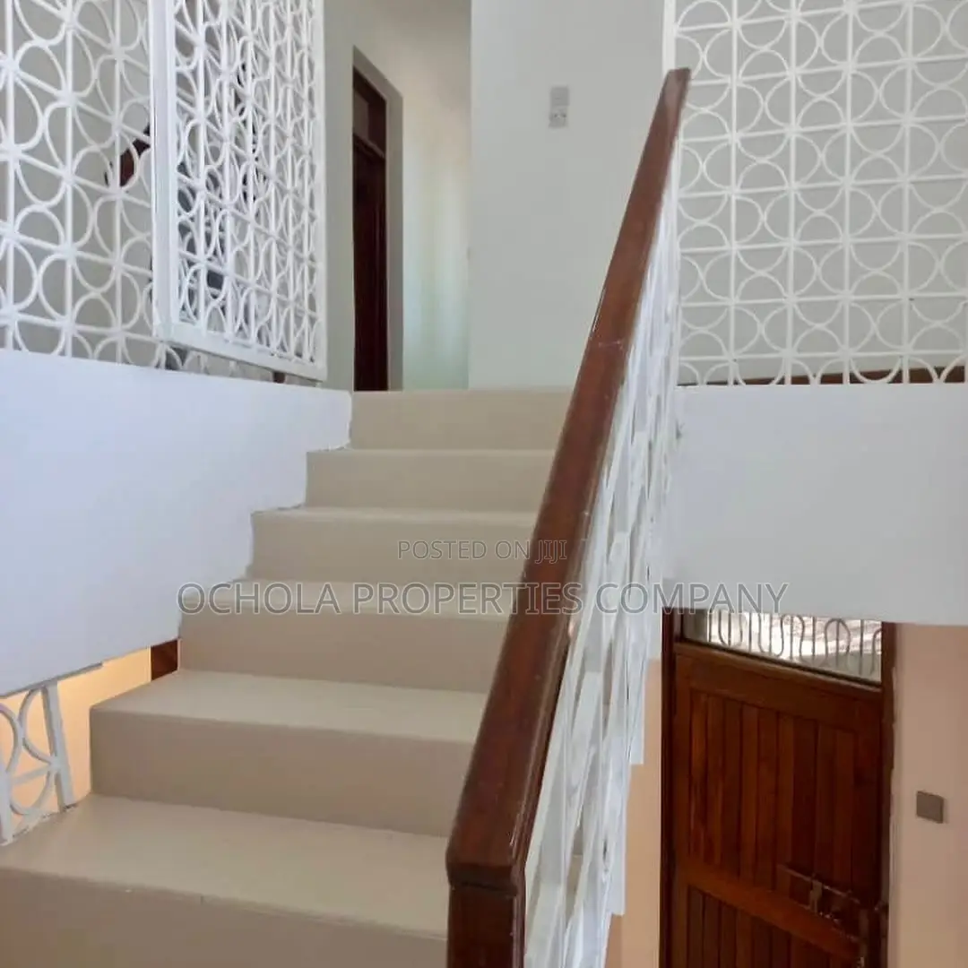 4bdrm House in Masaki for rent