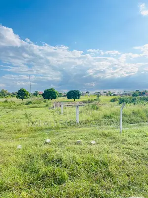 Viwanja Vyenye Ukubwa Wa SQMT 400 Vinauzwa Vipo Mbweni