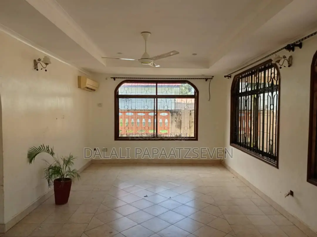 3bdrm House in Dalalipapaatzseven, Kinondoni for rent