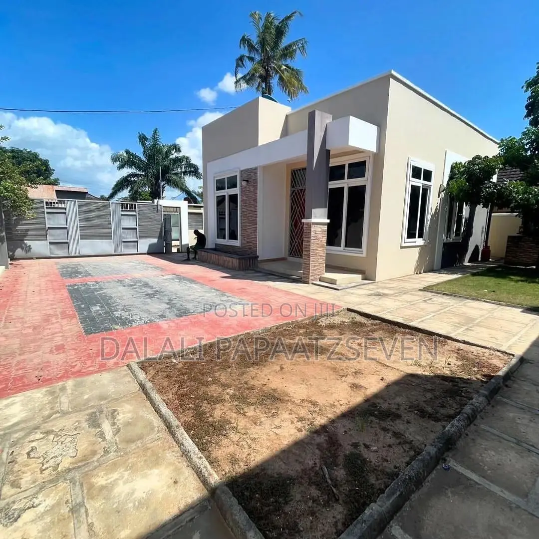 Furnished 2bdrm Apartment in Dalalipapaatzseven, Kinondoni for rent