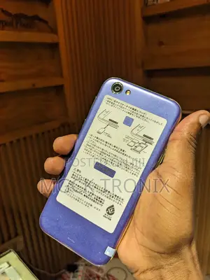 Sharp Aquos Sense 2 SHV43 32 GB Purple