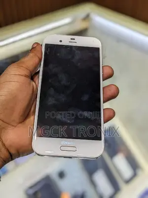 Sharp Aquos Sense 32 GB White