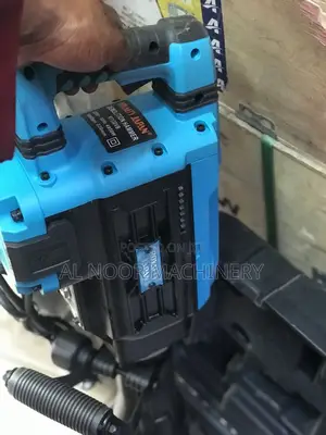 Electric Demolition Hammer 4950w