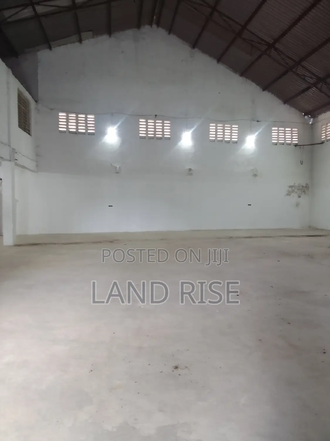 420 SQM Warehouse in Nyerere Road