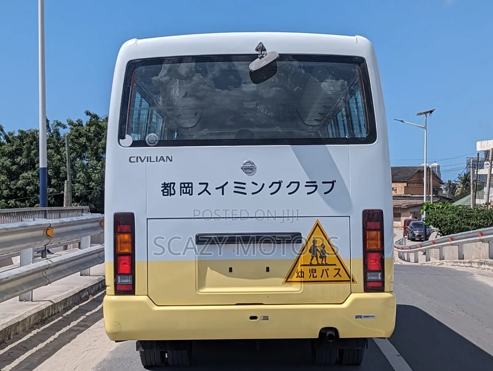 Nissan Civilian 2003