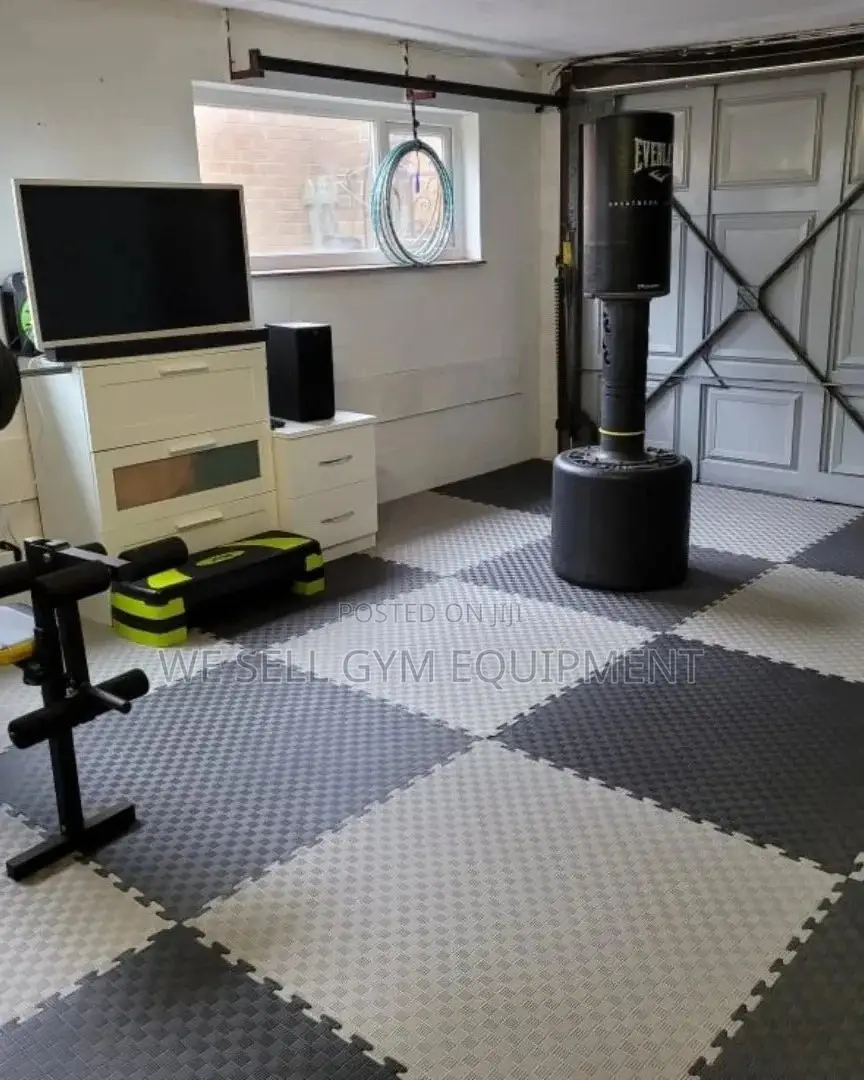Interlock Gym Floor Mats Size 1sqr MTR