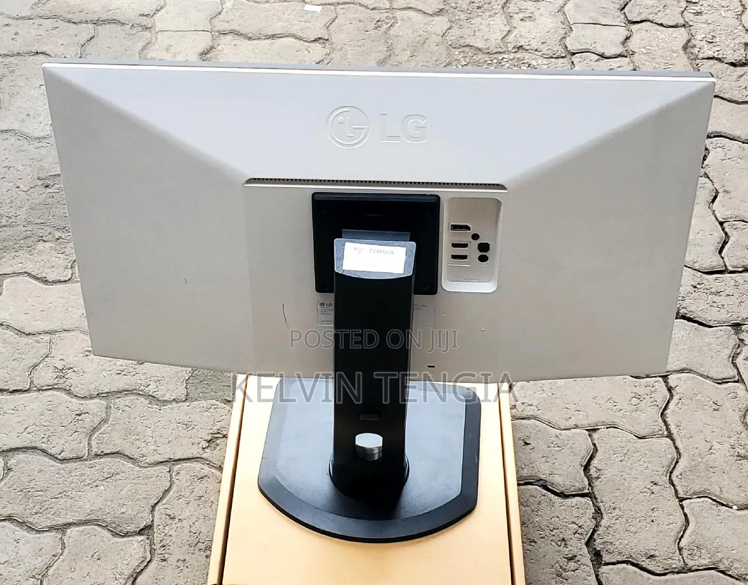 LG Moniter