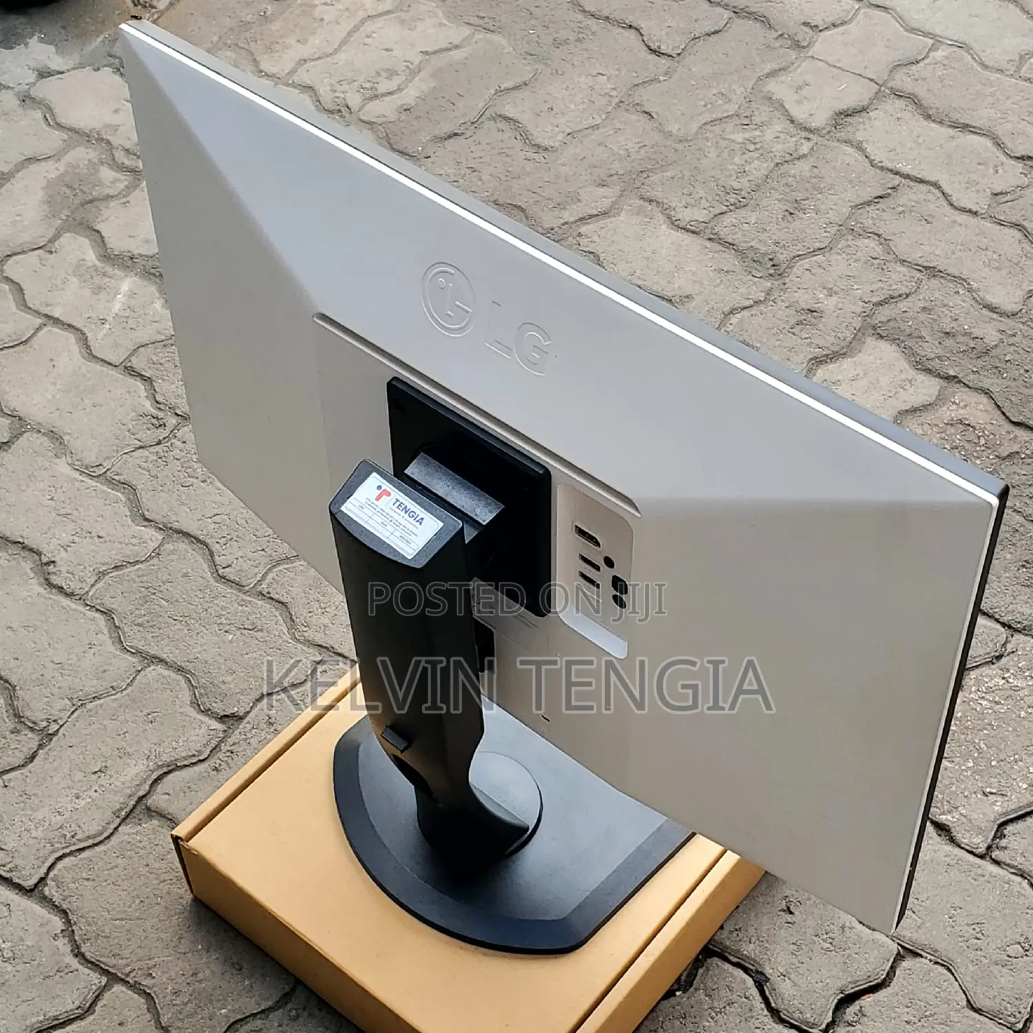 LG Moniter