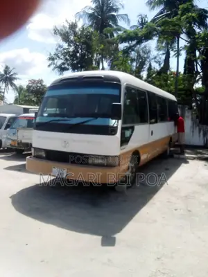 Toyota Coaster 2004 White