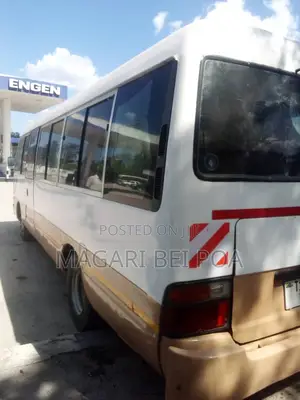 Toyota Coaster 2004 White