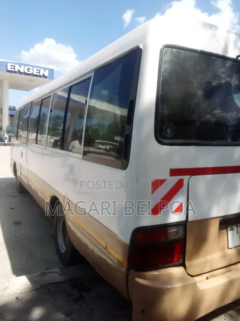 Toyota Coaster 2004 White