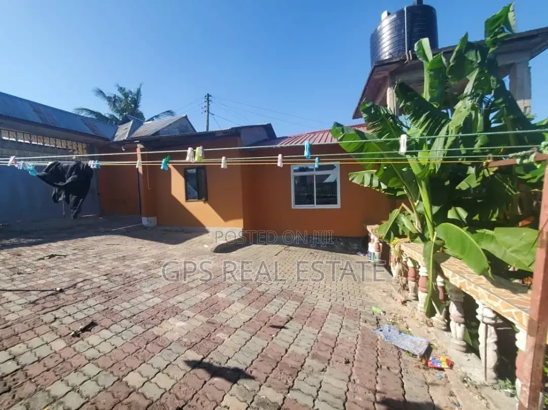 3bdrm House in Chamazi Mzambarauni, Temeke for sale
