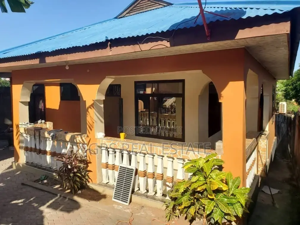 3bdrm House in Chamazi Mzambarauni, Temeke for sale