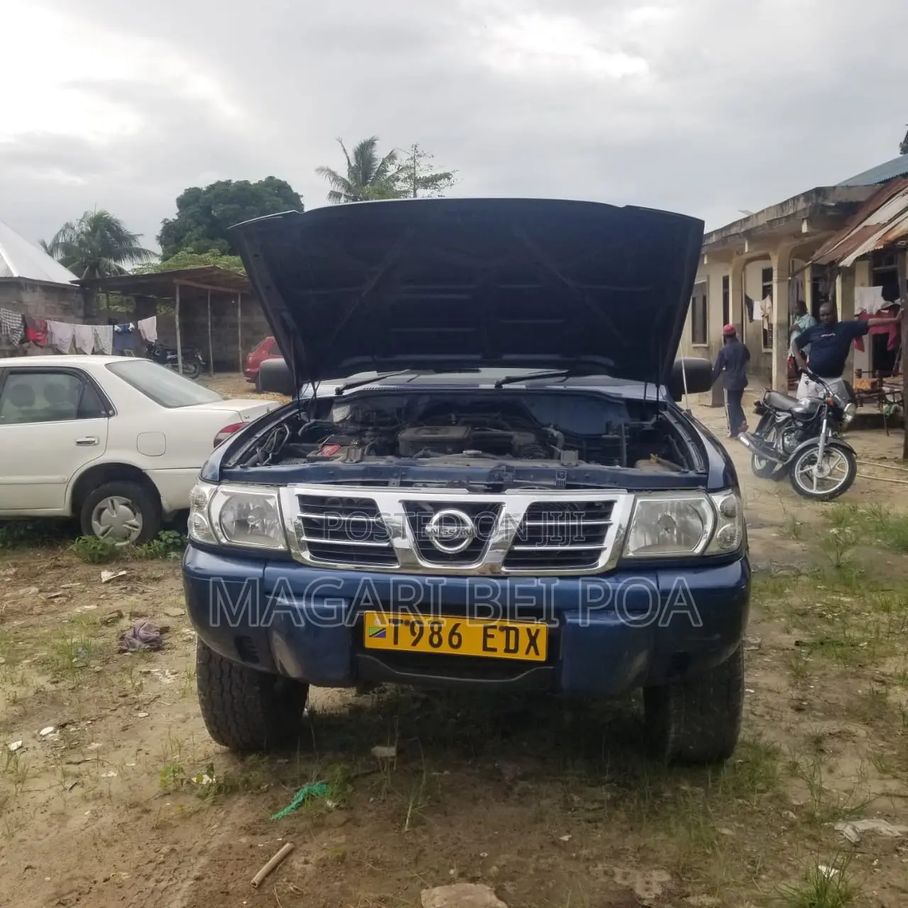 Nissan Patrol 2014 Blue