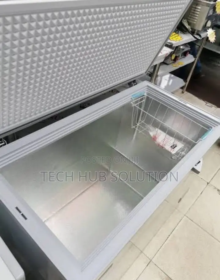 Brand New Hisense Chest Freezer 300 Liters 390CF