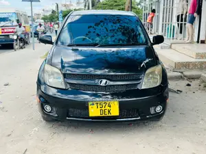 Toyota IST 2006 Black