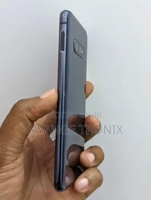 Samsung Galaxy S10e 128 GB Black