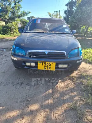 Toyota Starlet 2000 Blue