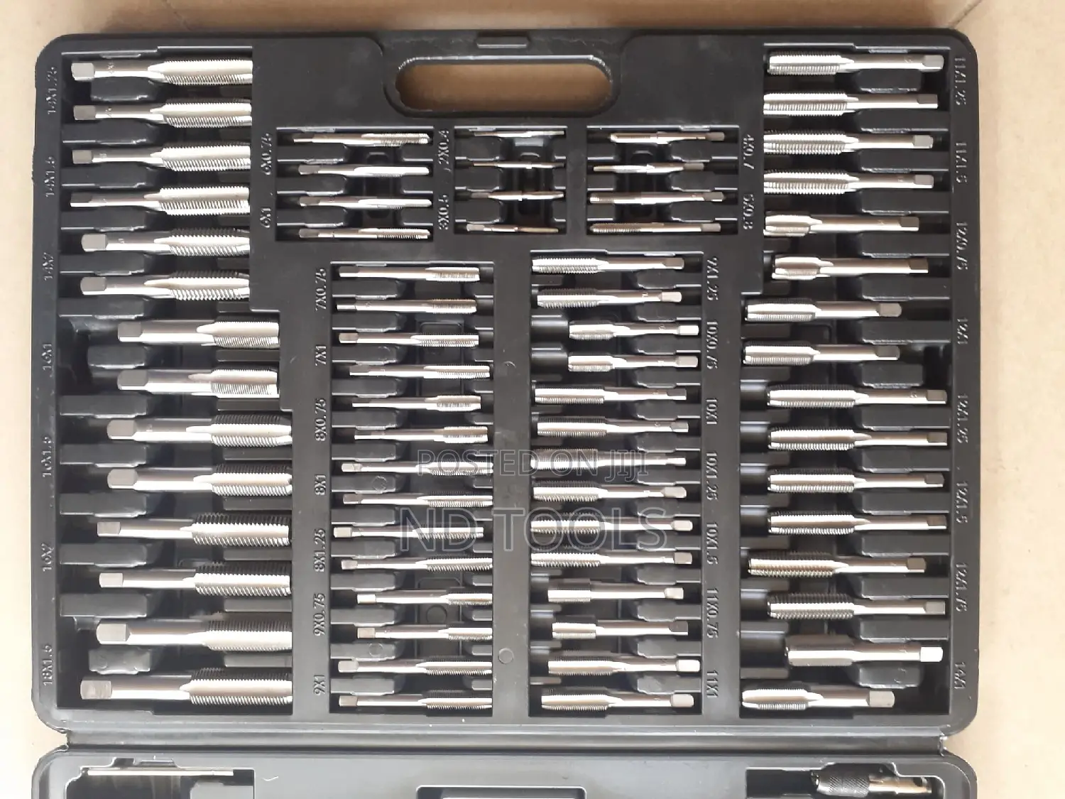 110 PCS Tap And Die Set