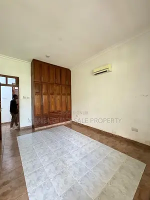 6bdrm House in Mbezi Africana for rent