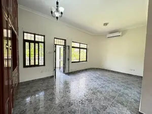6bdrm House in Mbezi Africana for rent