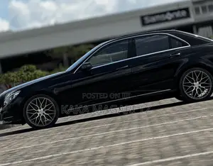Mercedes-Benz E250 2014 Black