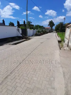 Furnished 2bdrm Apartment in Bahari Beach, Kinondoni for rent