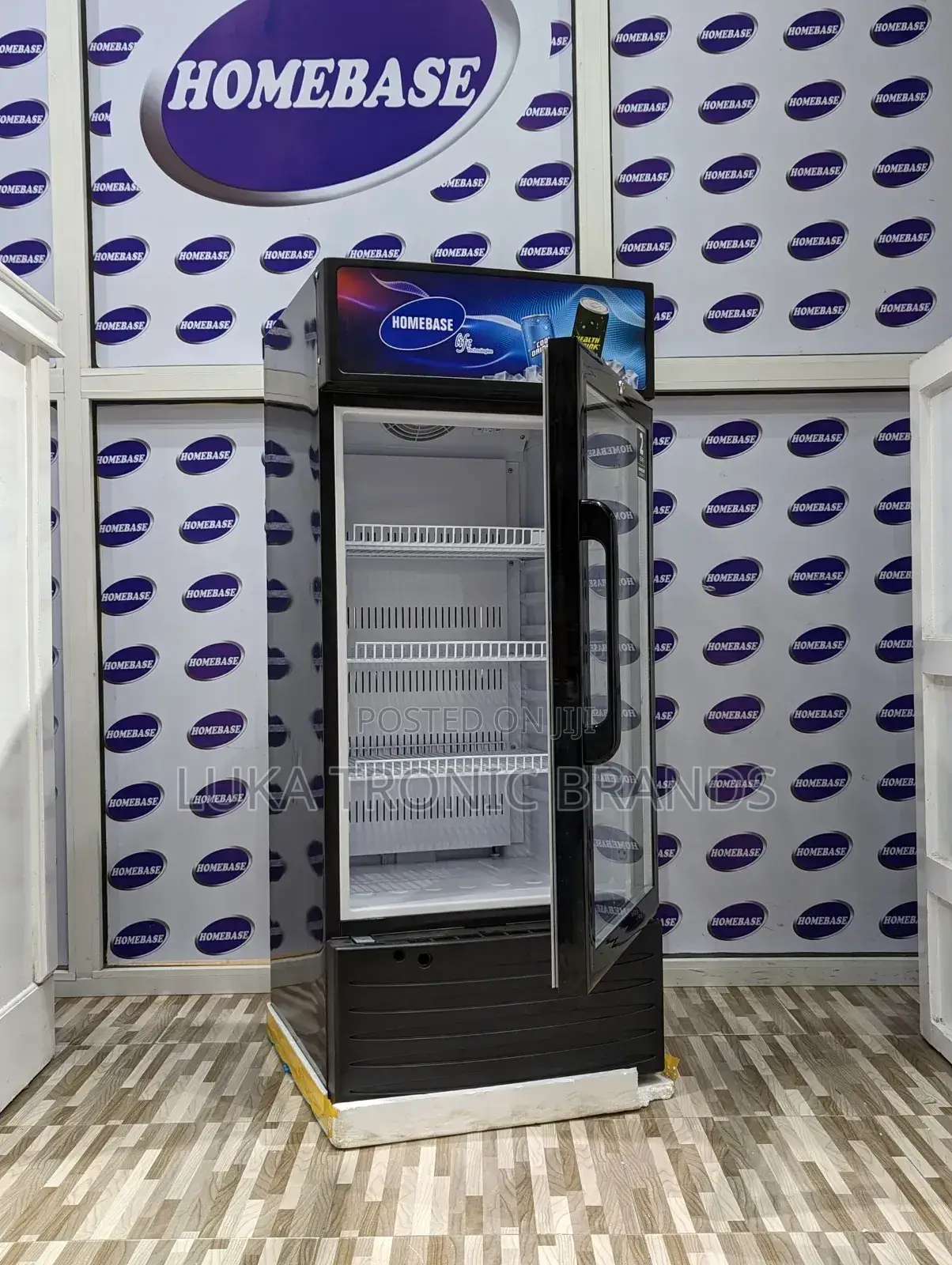 Homebase Showcase Refrigerator 170L