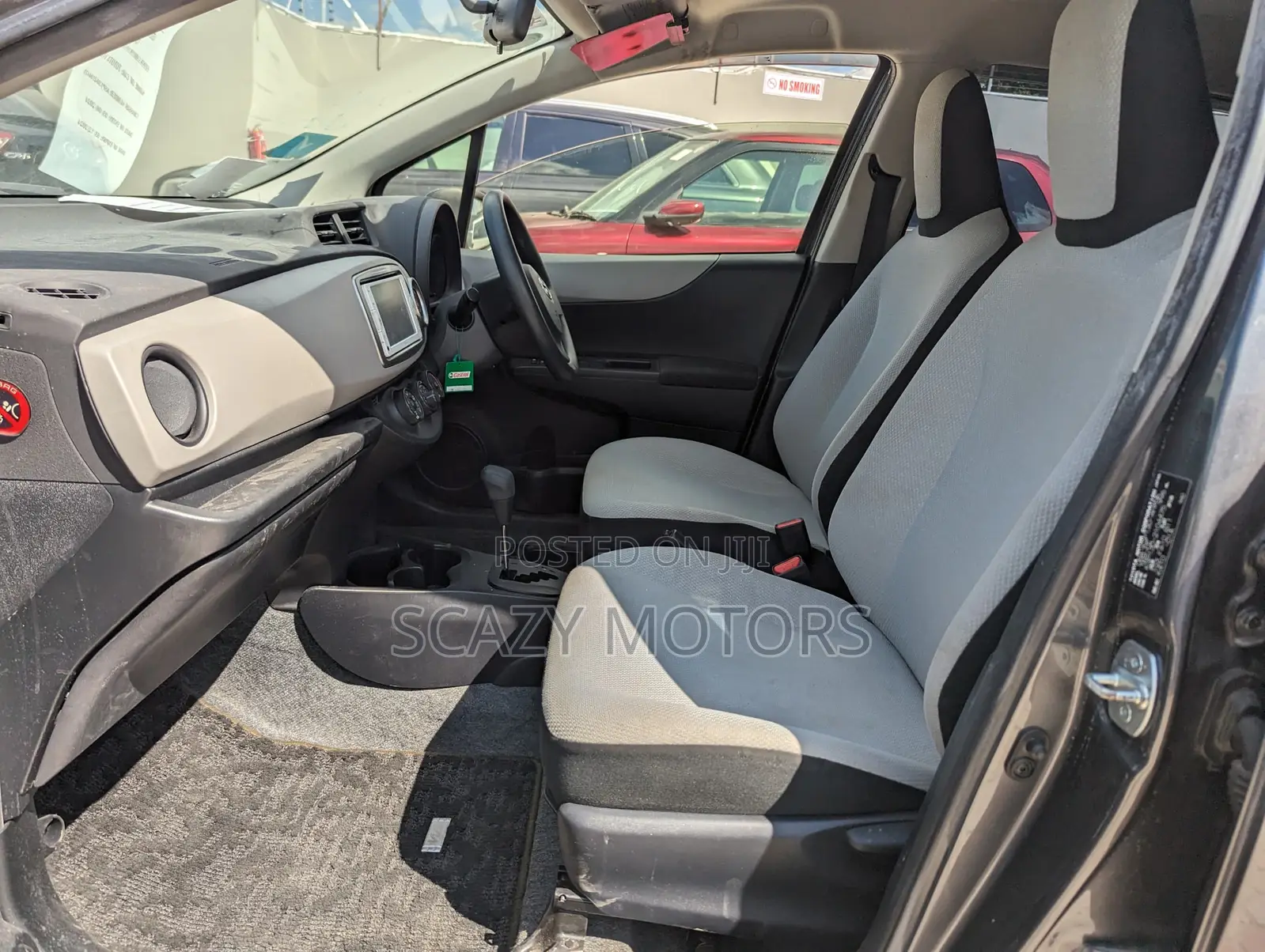 Toyota Vitz 2014 Gray
