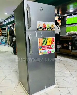 Delta Refrigerator 205L