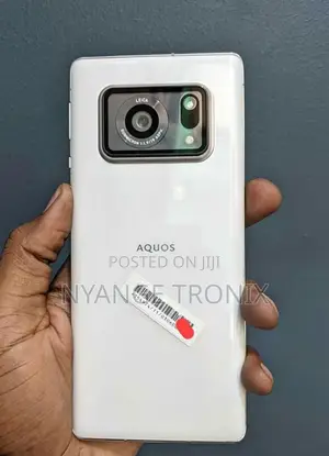 Sharp Aquos R6 128 GB White