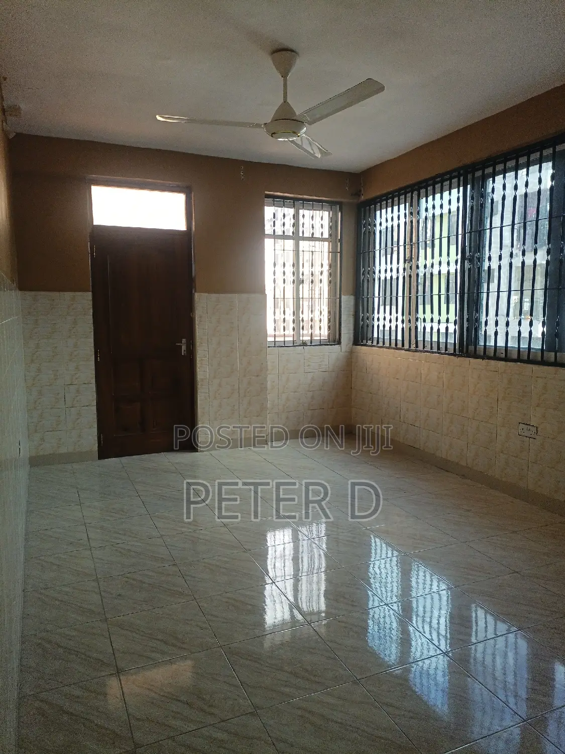 3bdrm Apartment in Kariakoo for rent