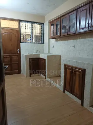 3bdrm Apartment in Kariakoo for rent